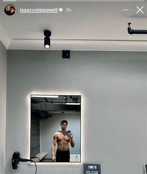 “Specchio specchio delle mie brame”, la sexy gallery social vip tra Mahmood, Balducci, Marchisio ...