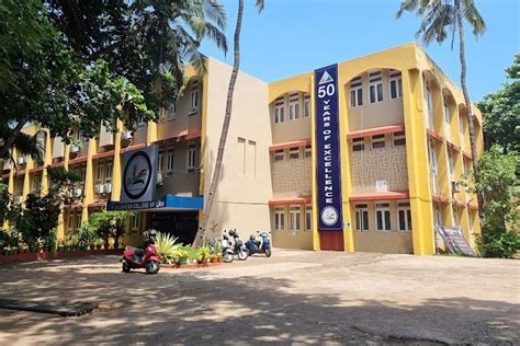 VM Salgaocar College of Law Faculty Profile, Panji - CollegeBatch.com
