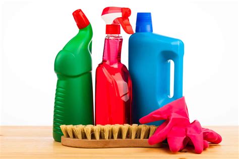 Can You Mix Lysol and Bleach? What Happens if You Do? - House Practical