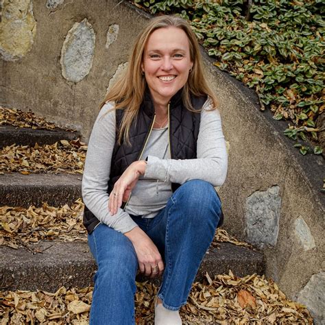 Amazon.com: Gretchen Anthony: books, biography, latest update