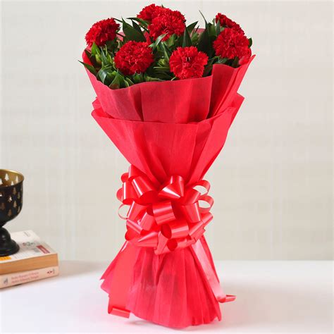 Online 8 Red Carnations Bouquet Small Gift Delivery in Singapore - FNP