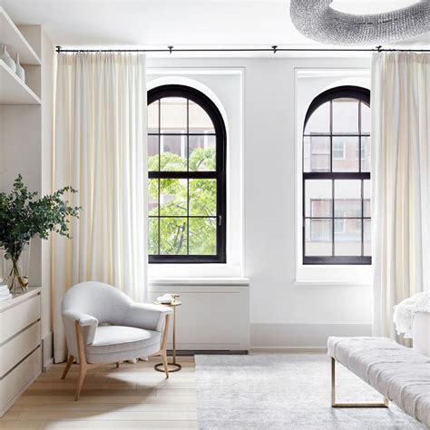 The Best Window Treatment Ideas for Arched Windows (With Pictures ...