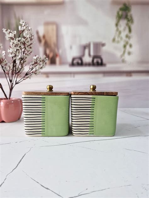 Lined Lovers Sweetheart Home Ceramic Airtight Containers with Wooden L ...