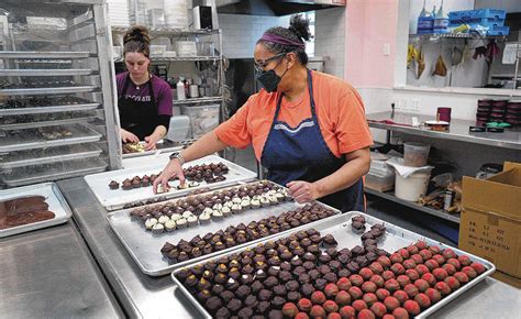 Rising cocoa prices drive candy makers to use less chocolate | The ...