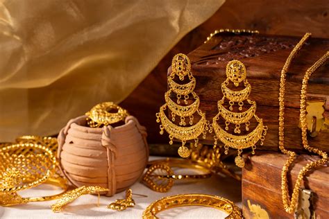 Gold Plated Jewellery - Elegant Designs - Lookandadorn.com