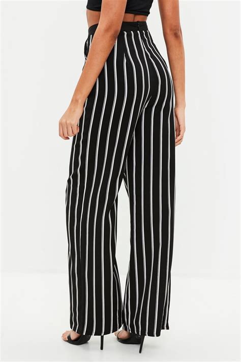Missguided - Black Stripe Wide Leg Pants | Hosen mit hoher taille ...