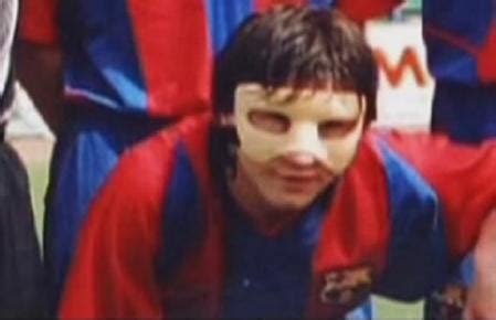 6 deportistas que tuvieron que jugar con una máscara