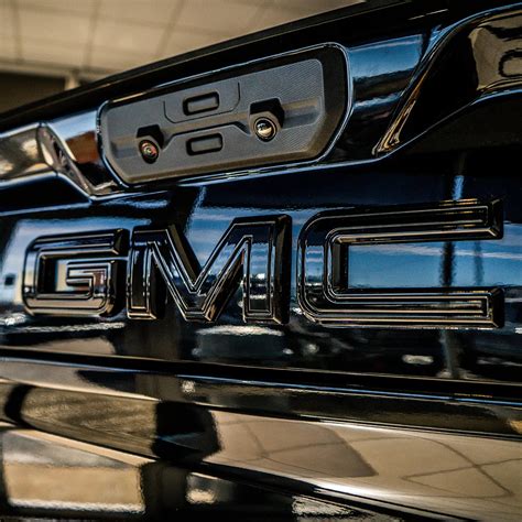 2024+ GMC Sierra HD 2500 Blackout 'GMC' Emblems – VIP Auto Accessories