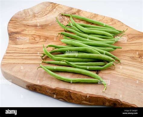 Long green vegetables hi-res stock photography and images - Alamy