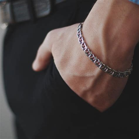 Top 10 Gift Ideas for Husband For All Special Occasions – BoxUp Luxury ...