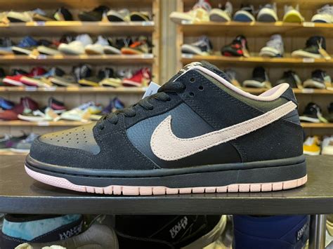 NIKE SB DUNK LOW PRO "PINK DEVIL" (2018) 未使用品 26.5cm | USED SNEAKERS KAI