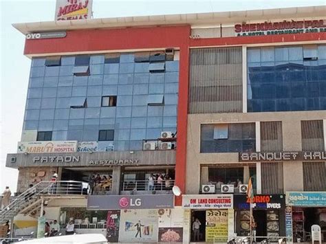16 mini multiplexes including K Sera Sera, Mukta and Mirage Cinemas ...