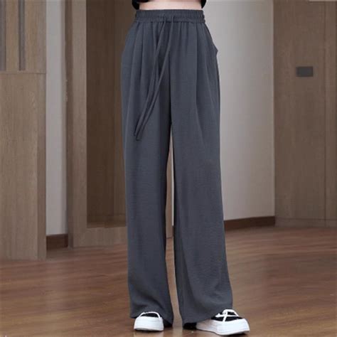 パンツ | 街角のカフェテラス