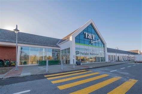 T&T Supermarket Opens First and Largest Store in Montreal with ...