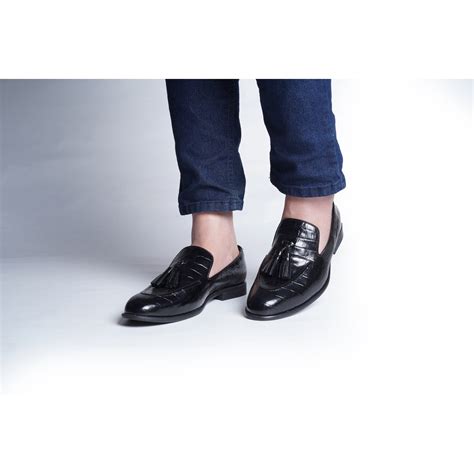 CROCO SLIP ONS WITH TASSELS - BLACK – Lozano
