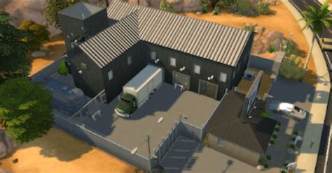 Alien Warehouse Building 的图像结果