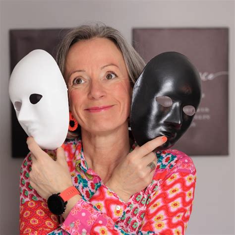 💼 From Overwhelmed to Empowered: Shifting Perspectives 💼 | Cynthia Jamieson