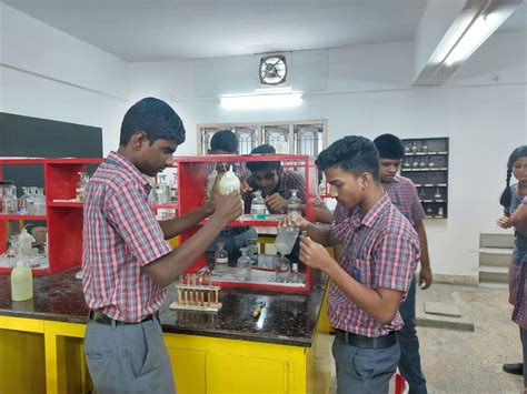 Laboratories :: ROSEMARY MODEL SCHOOL