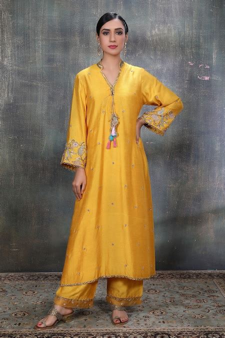 Buy Yellow Base Fabric Silk V Neck Mughal Motif Kurta And Palazzo Set ...