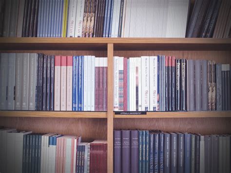 Library Course Reserves 的图像结果