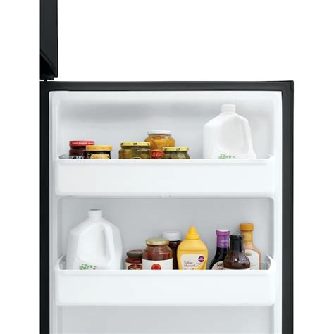 Frigidaire 18.3-cu ft Top-Freezer Refrigerator (Black) Garage Ready ...