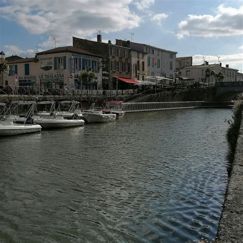 LE RESTO DES QUAIS, Marans - Restaurant Reviews, Phone Number & Photos ...