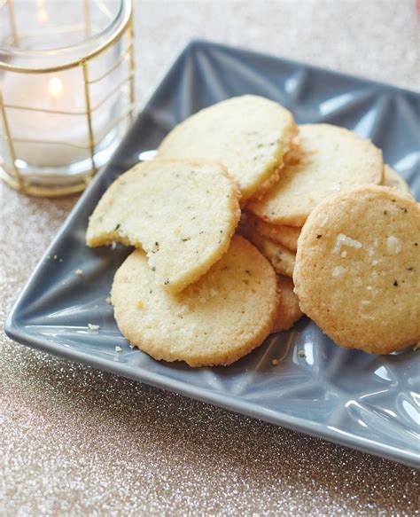 Recipe: Rosemary Shortbread Cookies | Kitchn