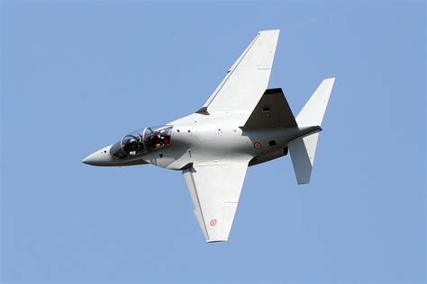 First of eight Aermacchi M-346 aircraft for Polish Air Force - Defense ...