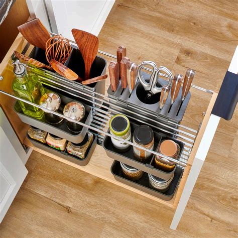 24/25 Specification Guide by Rev-A-Shelf - Issuu