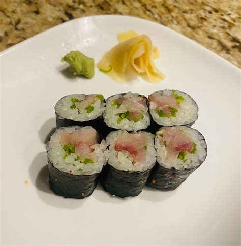 Yellowtail & Scallion Roll (Negihama Maki) – BlueWater Cowboy Mercantile