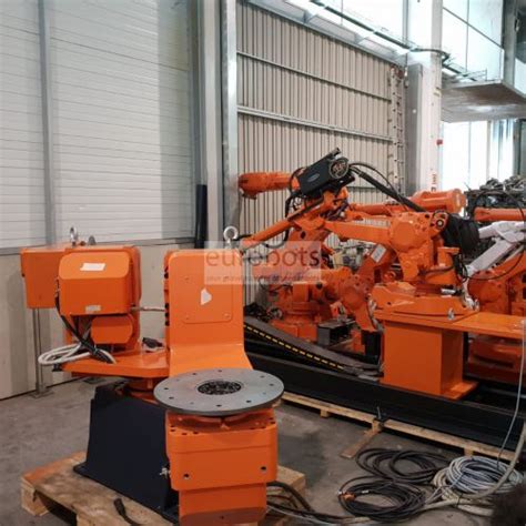 Robots d'occasion ABB 2400L M2000 avec positionneur 4 axes IRBP250B et ...