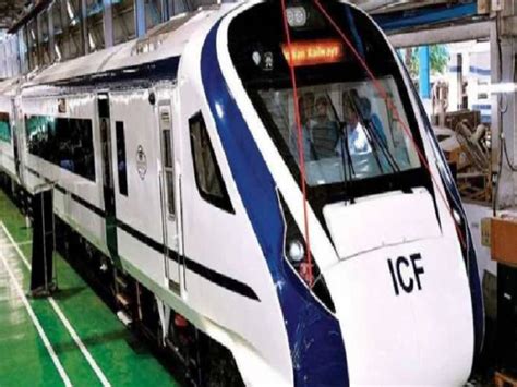 Vande Bharat Local Train 的图像结果