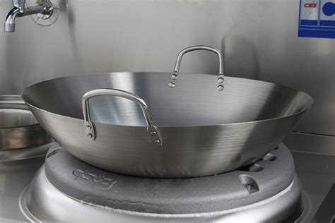 Chảo bếp từ công nghiệp