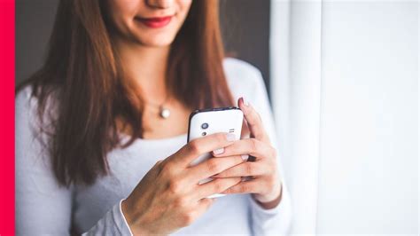 Confessions of a Bengaluru girl who used Tinder in Delhi | GQ India