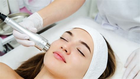 Becoming a Cosmetic Nurse: Your Guide to a Rewarding Career in Aesthet – Titan Scrubs