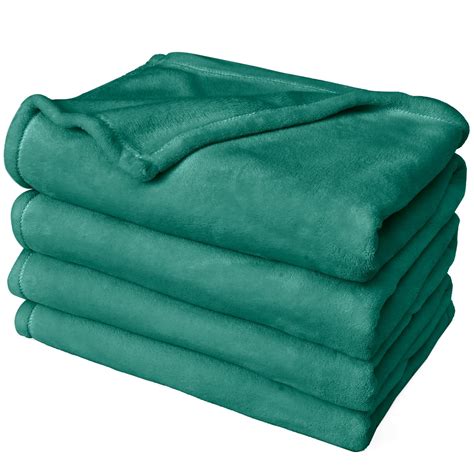 Amazon.com: PHF Ultra Soft Fleece Blanket Queen Size, No Shed No ...