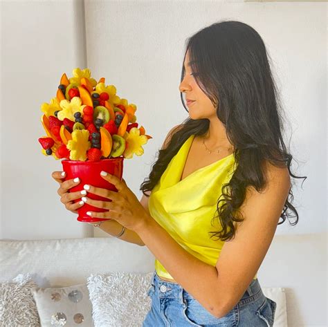 Looking for the perfect gift? Check out our Fresh Fruit Gift Baskets ...