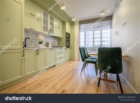 Laminate Kitchen Flooring: Over 13,192 Royalty-Free Licensable Stock ...