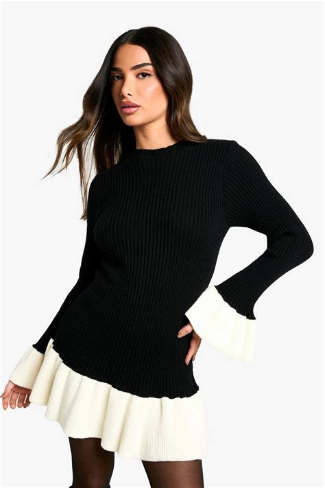 Petite Contrast Flare Sleeve Knitted Skater Dress | boohoo USA