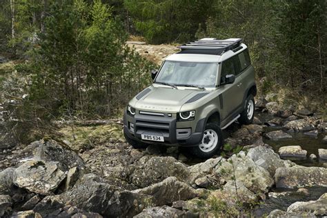 Land Rover Defender 2020 การกลับมาของตำนานแห่งรถลุยรุ่นล่าสุด พลิกโฉม ...