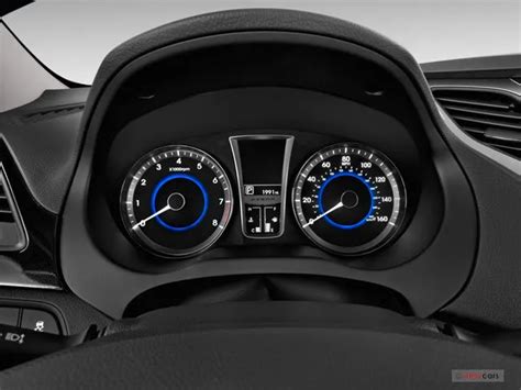 2014 Hyundai Azera: 52 Interior Photos | U.S. News