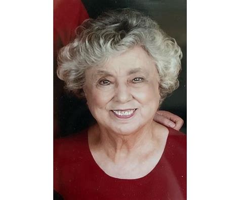 Louise Macchia Obituary (2024) - Southington, CT - Della Vecchia ...