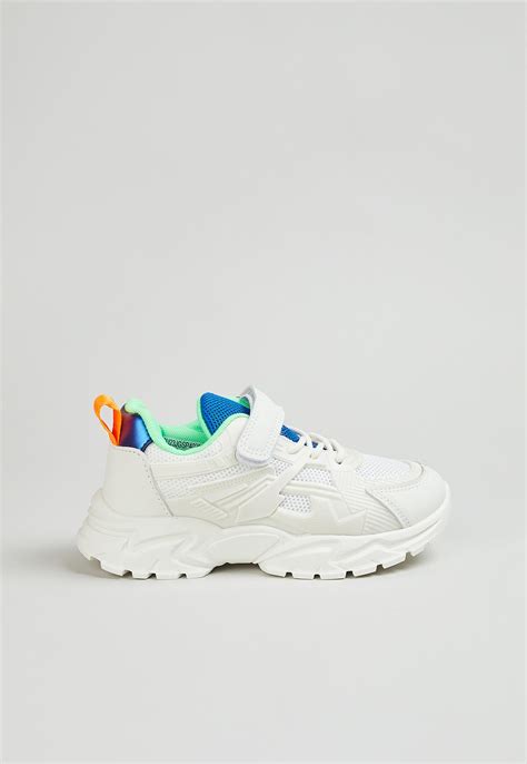 Buy Girls Mesh Velcro Sports Shoes Online at just Rs. 1299.0 ...