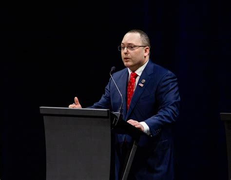 Moderate Republican 的图像结果