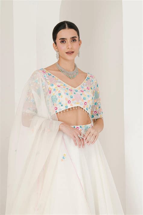 Luxury Ethnic Wear | Designer Lehengas, Sarees, Kurta & Co-ord Sets ...