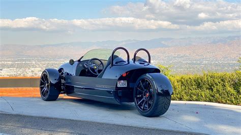 First drive review: The 2020 Vanderhall Edison 2 commands attention