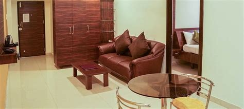 OYO 9968 UNIQUE HOMES (Hyderabad) - Hotel Reviews & Photos - Tripadvisor