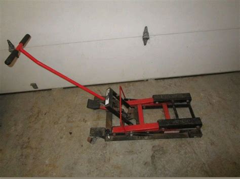 Craftsman Motorcycle Floor Jack at Hannah Rowlandson blog