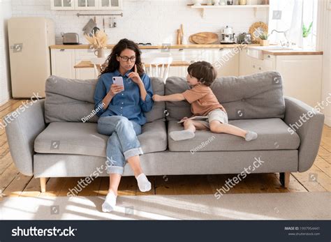 103 Busy Mum Babysitting Images, Stock Photos & Vectors | Shutterstock