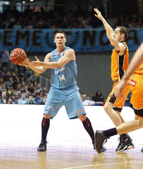 Kuric, ante otro nuevo reto. “Tengo que asumir el rol de English y ...